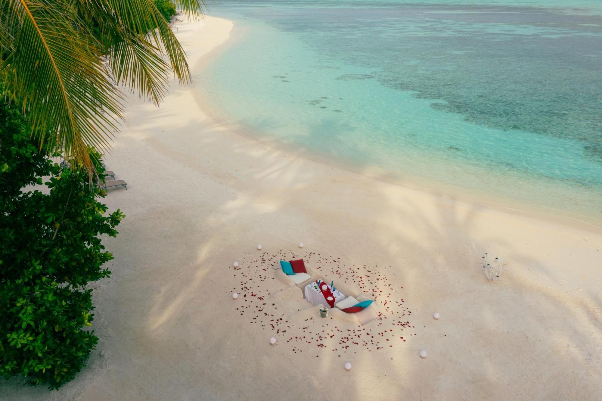 你&我马尔代夫酒店 Muravandhoo 外观 照片